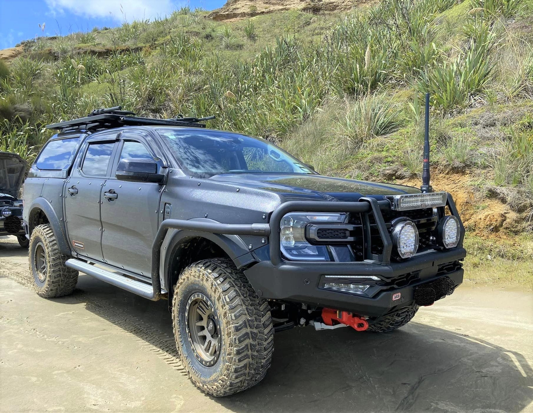 Suitable for Ford Ranger Dual-Cab NEXT-GEN (2022+) - Rhinohide Armor®